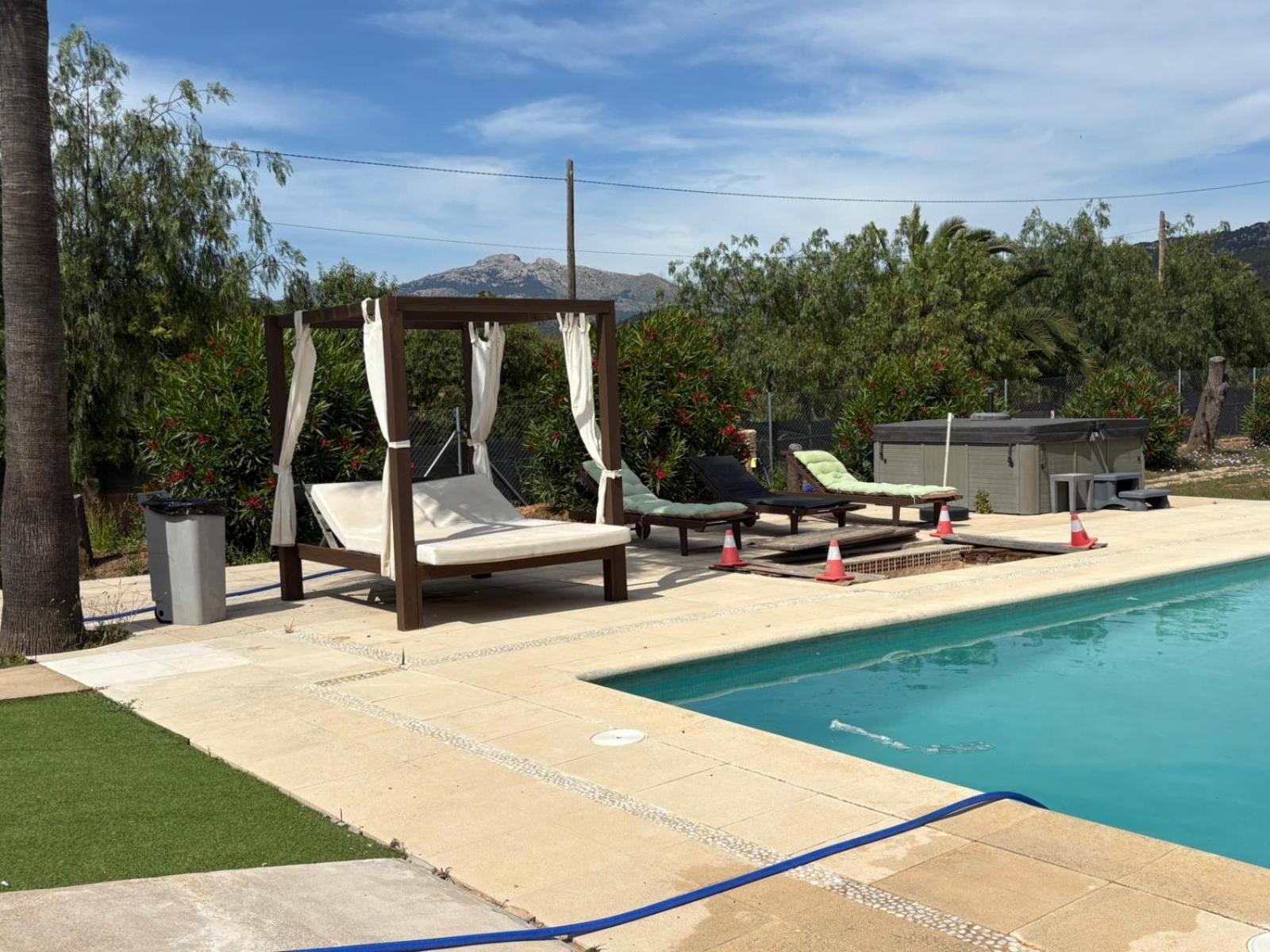 Port D'andratx Beautiful House, Swimming Pool & Jacuzzi 10-22 People Andraitx