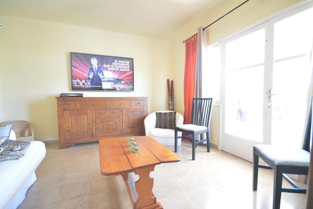 Port D'andratx Beautiful House, Swimming Pool & Jacuzzi 10-22 People Hébergement de vacances *