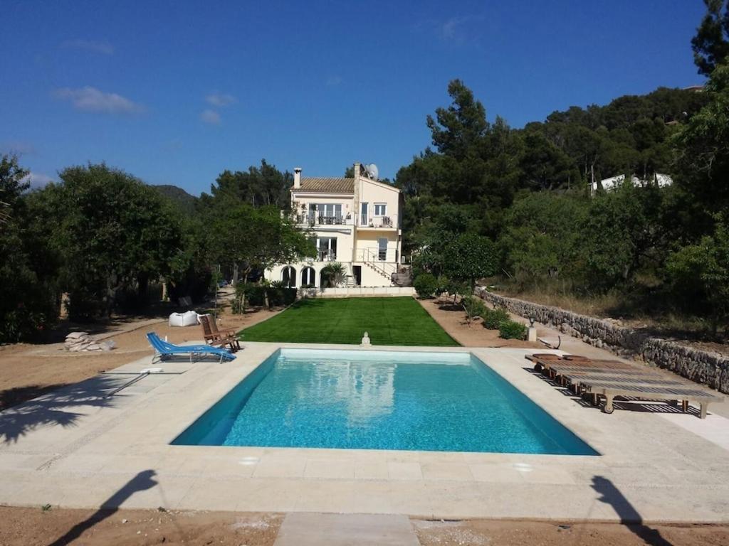 Port D'andratx Beautiful House, Swimming Pool & Jacuzzi 10-22 People * Andratx