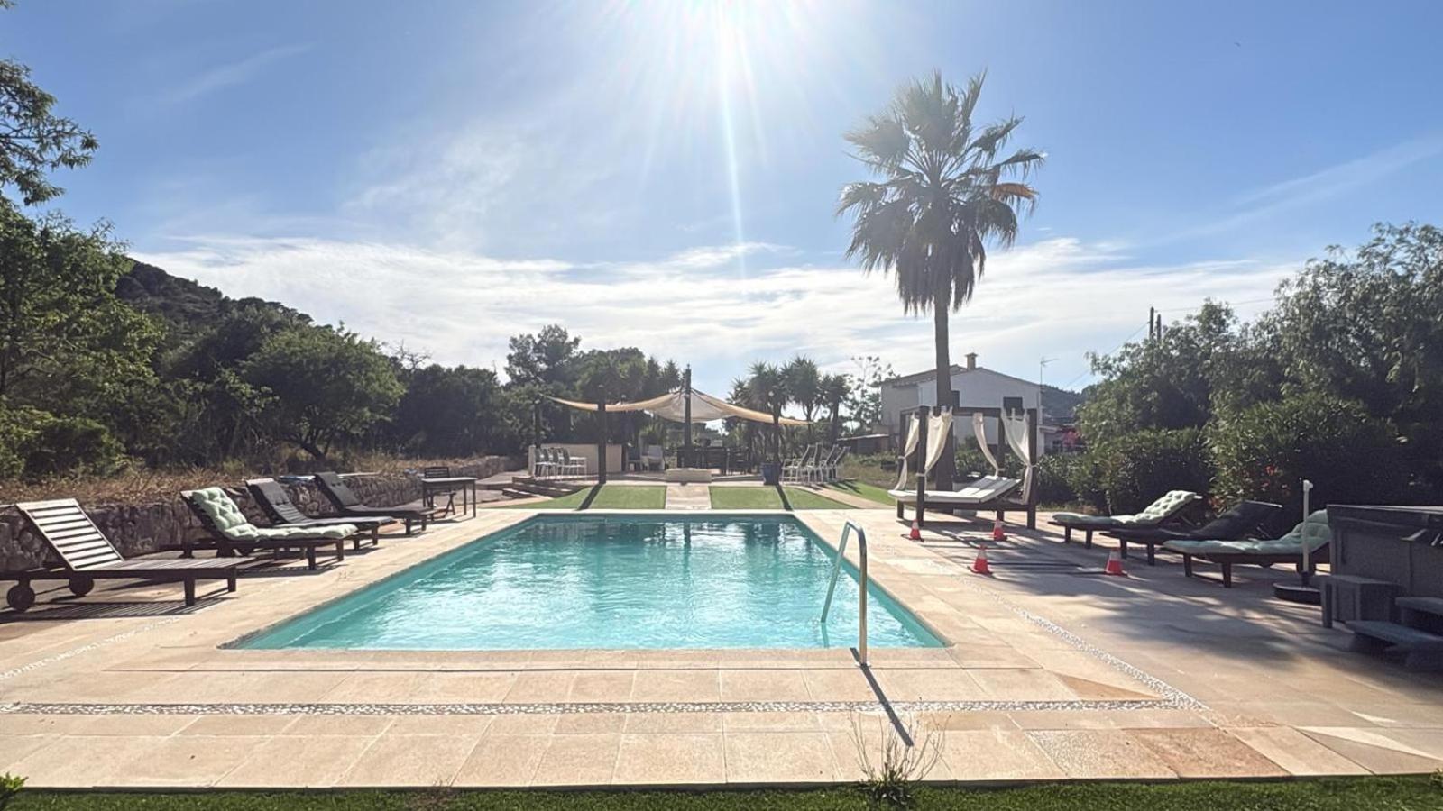 Сasa de vacaciones Port D'andratx Beautiful House, Swimming Pool & Jacuzzi 10-22 People *
