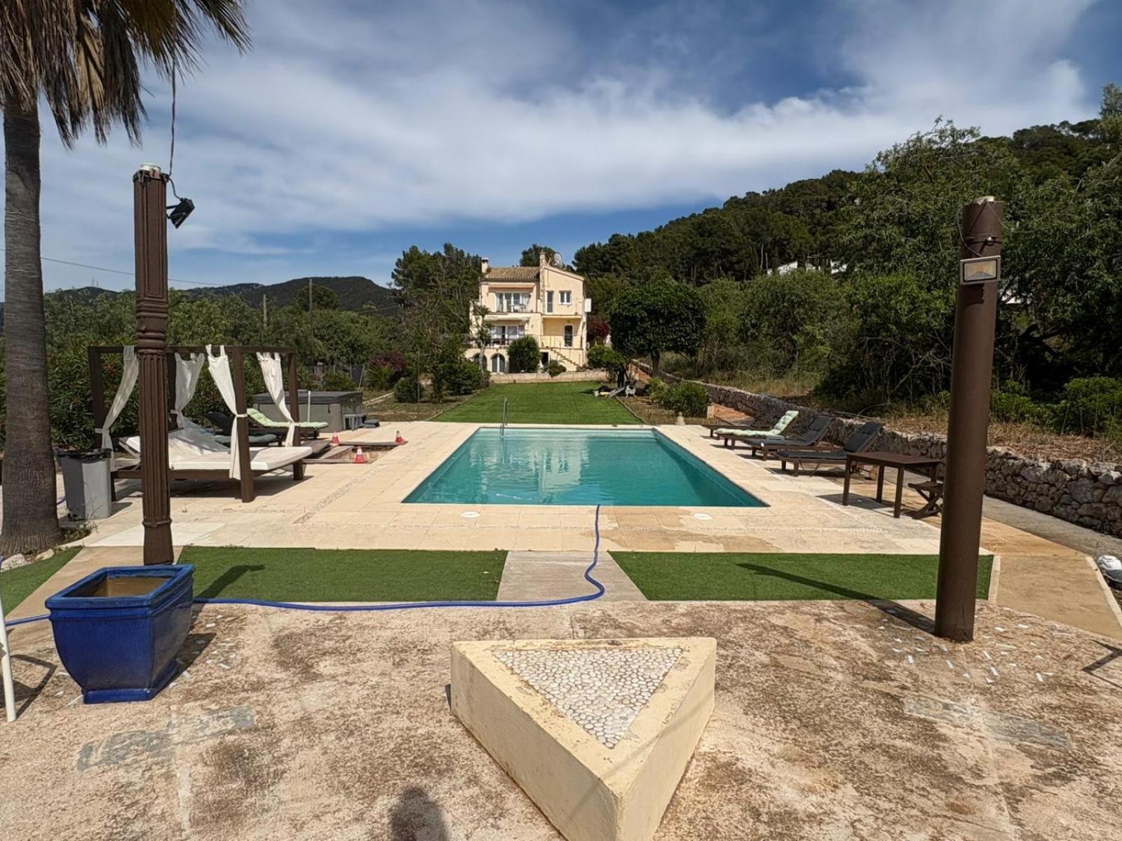 Сasa de vacaciones Port D'andratx Beautiful House, Swimming Pool & Jacuzzi 10-22 People Andratx (Andrach)